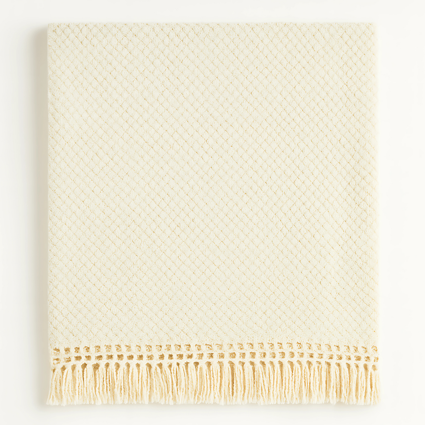 Neutral cream resort blanket with soft texture, designed for spa relaxation and gifting, perfect for boutique hotels and wellness brands.